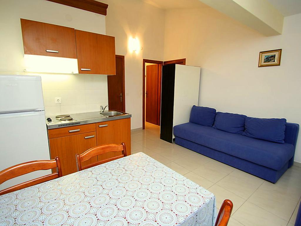 Apartments Doris Zavalatica Exterior foto