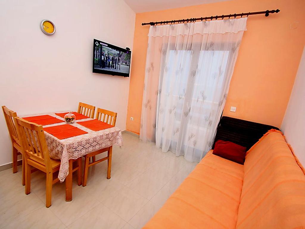 Apartments Doris Zavalatica Exterior foto