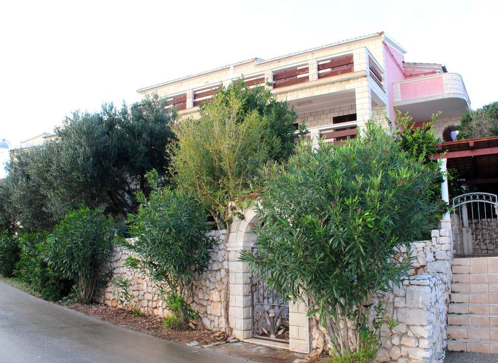 Apartments Doris Zavalatica Exterior foto